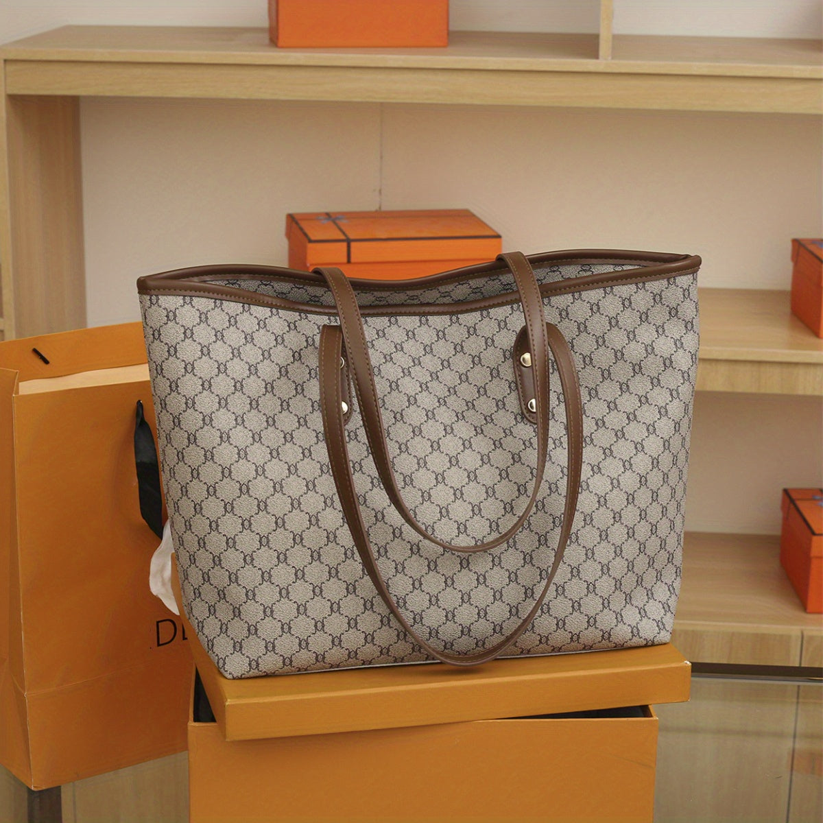 Château Élégance Shoulder Bag
